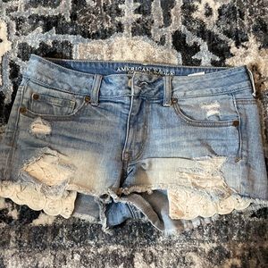 American Eagle green shorts. Size 6